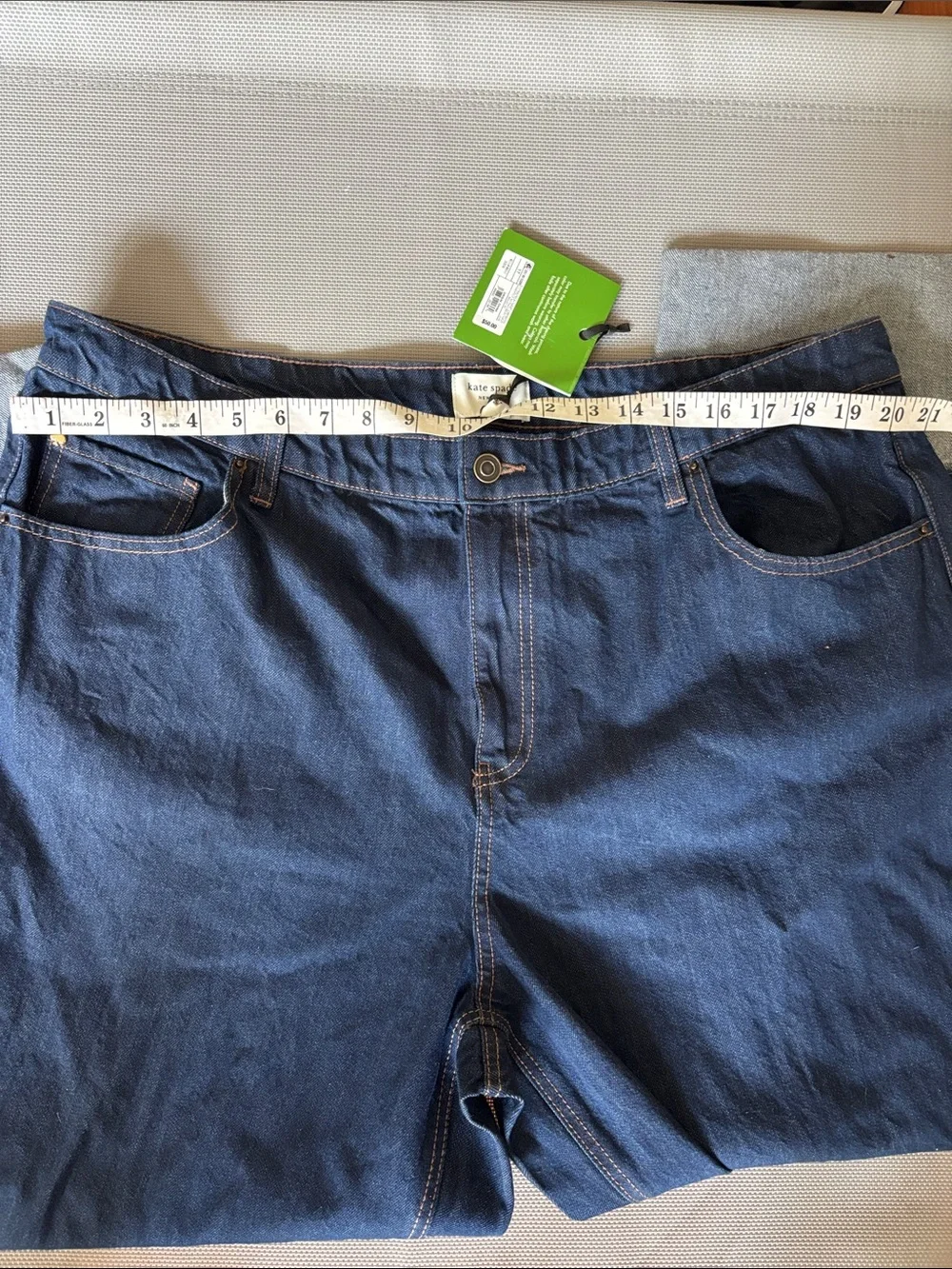 kate spade  for target women’s juniors size 17  Navy Relaxed cropped Jeans. NWT